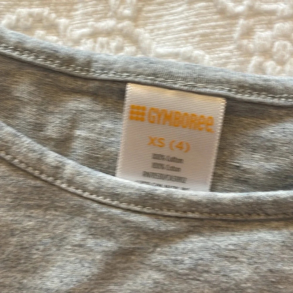 Sweet Top 🤩 - Picture 2 of 3